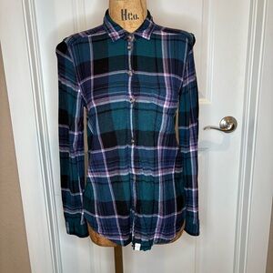 American Eagle Plaid Button Up